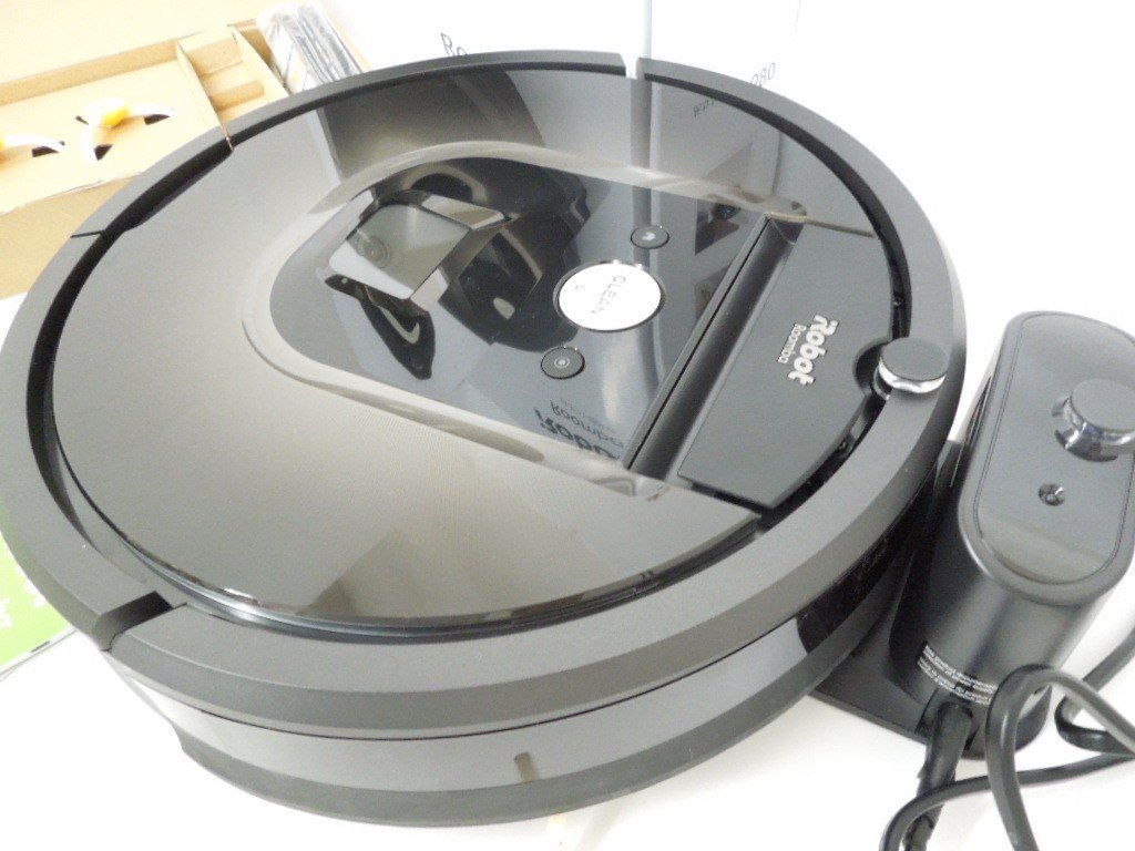 春新作の Roomba iRobot ルンバ ‡0476 980 簡易動作確認済 充電確認済