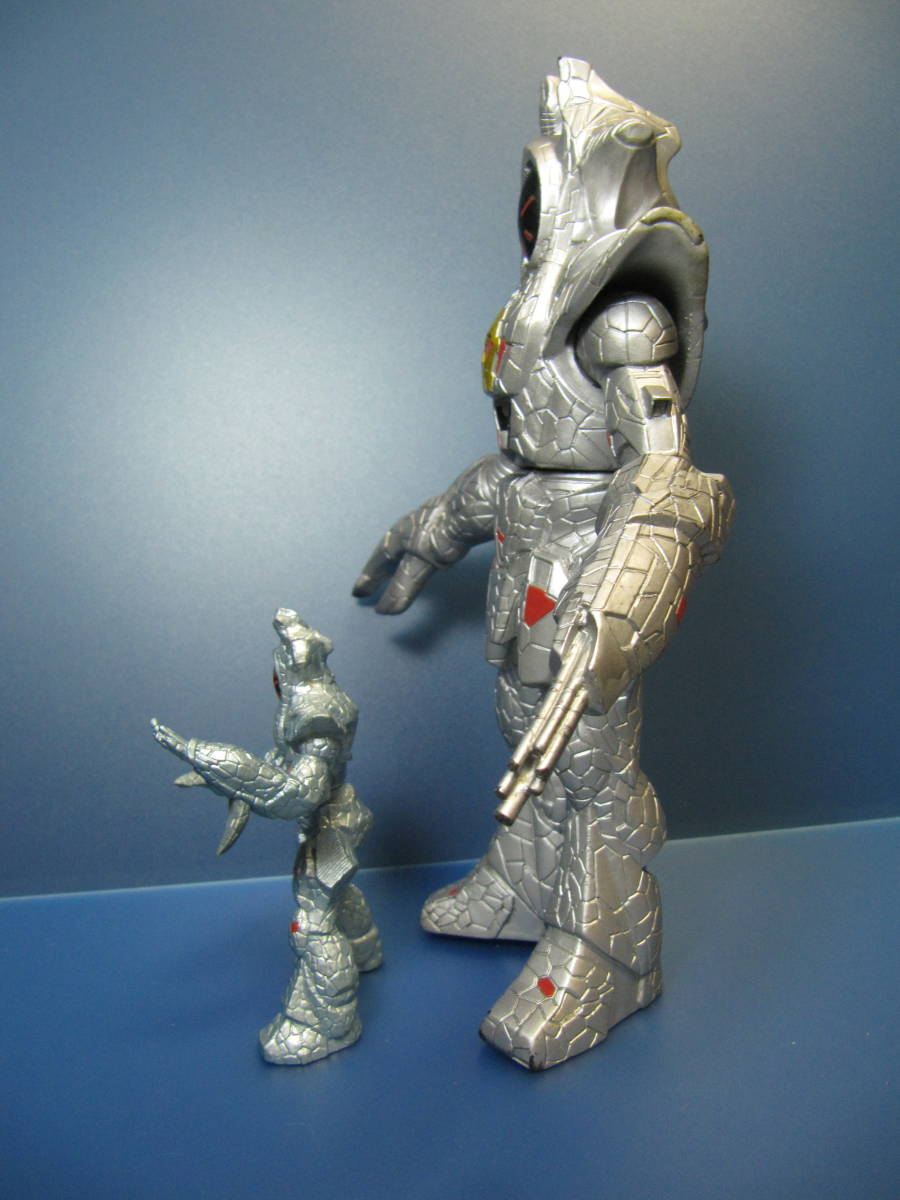 tesfeisa- sofvi * gachapon HG * Ultraman монстр ( Bandai )