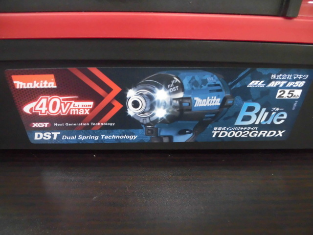 ②未使用 makita マキタ TD002GRDX Blue 2.5Ah 40V 充電式インパクトドライバ ブルー 激安1円スタート