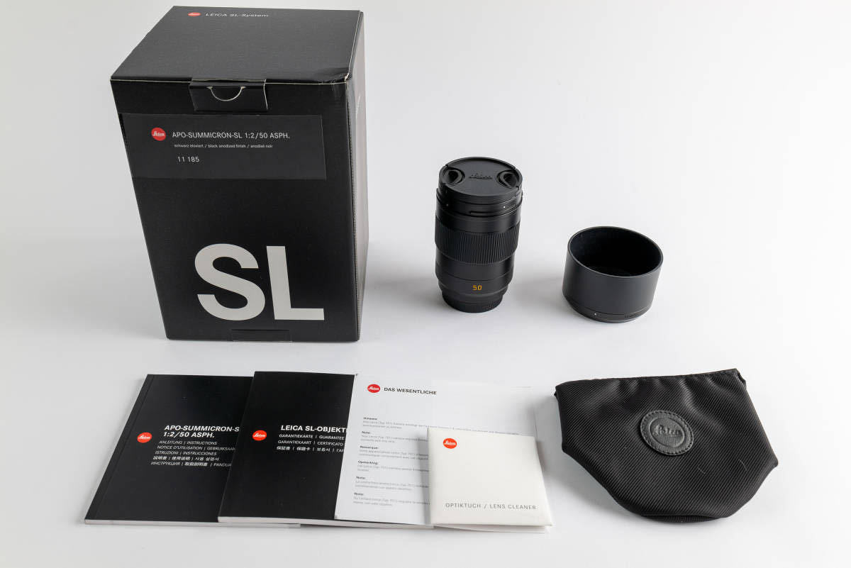 Leica ライカ アポズミクロン SL50mm F2.0 ASPH. 中古品 (純正フィルター付き)_外箱に若干の凹みがあります