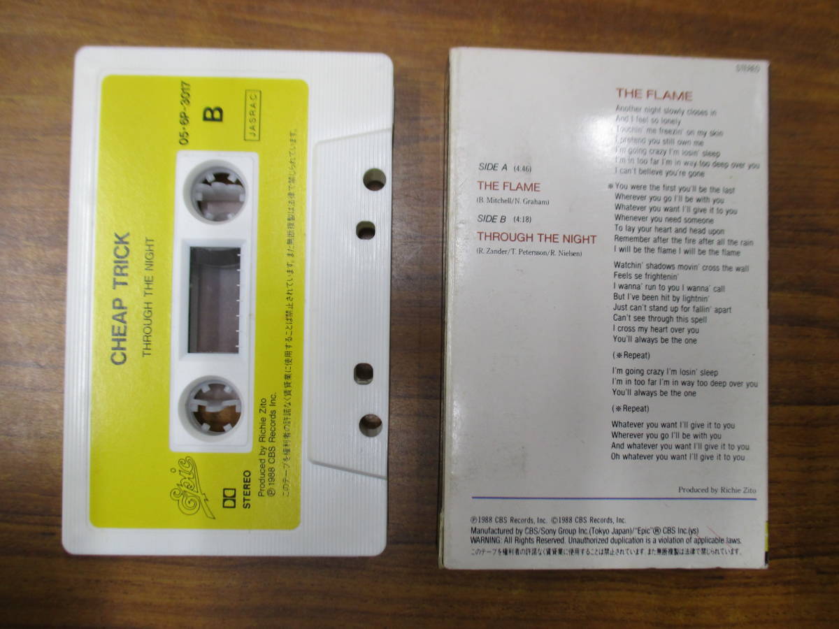 S-3624【カセットテープ】シングル 国内版 チープ・トリック 永遠の愛の炎 CHEAP TRICK THE FLAME / THROGH THE NIGHT cassette tapeの画像2