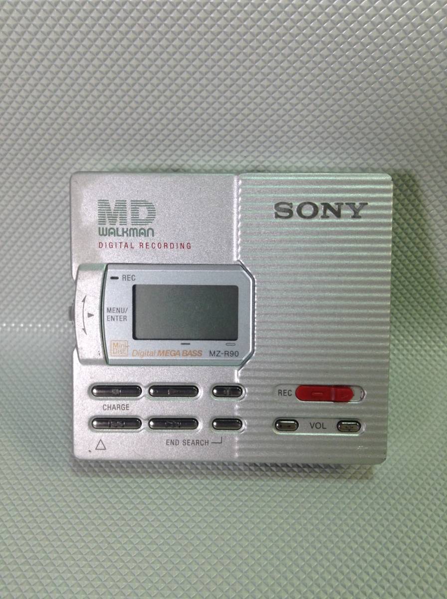 U660○SONY ソニー WALKMAN MDウォークマン ポータブルMDレコーダー MDプレーヤー MZ-R90 訳アリの画像1