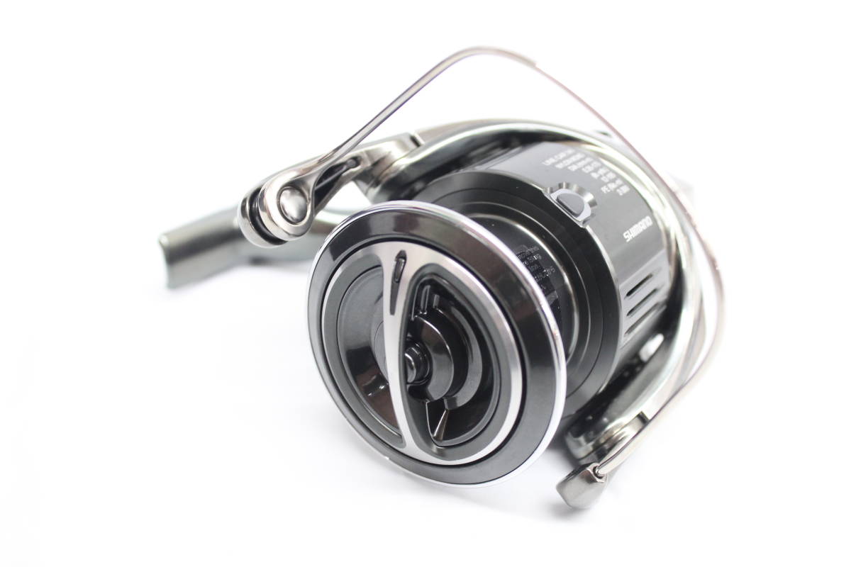 半額】 SHIMANO 新品未使用品 シマノ 043979 C5000XG 22ステラ STELLA