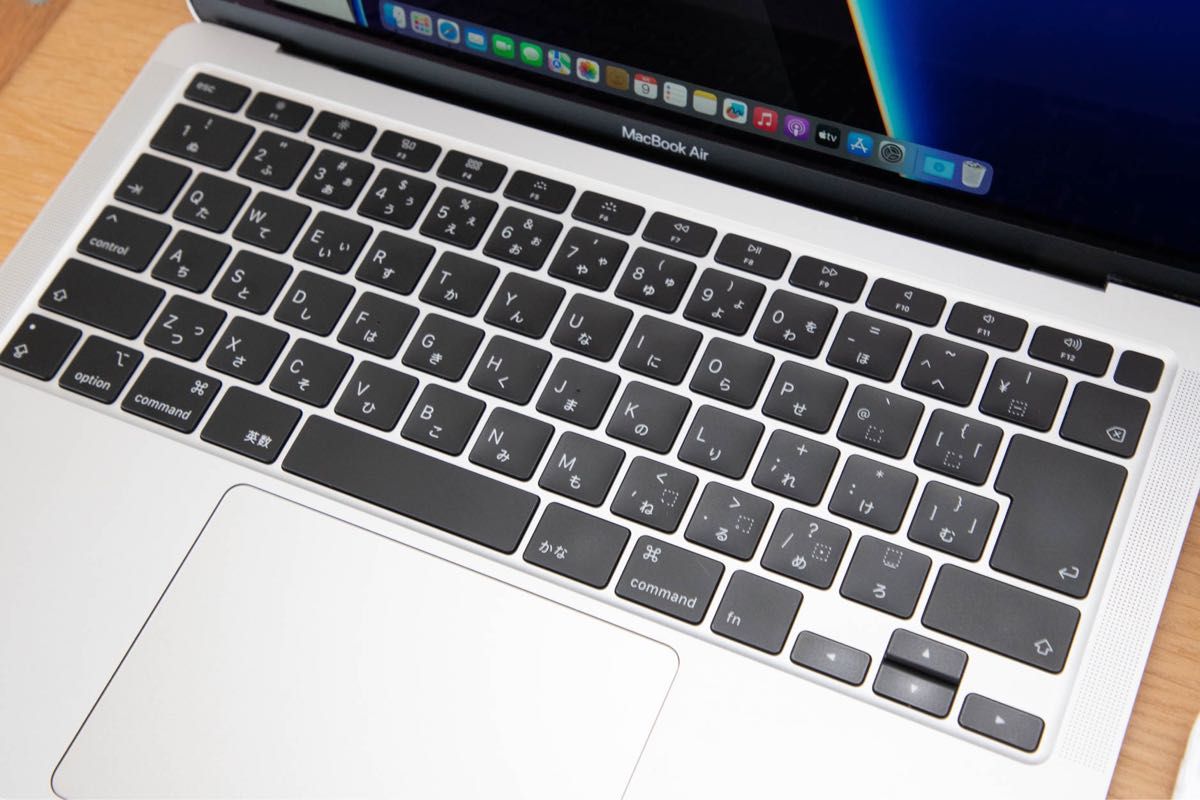 MacBook Air 2018 i5/16GB/128GB シルバー 完動品|Yahoo!フリマ MacBook Air 2018 i5/16GB/128GB シルバー 完動品|Yahoo!フリマ