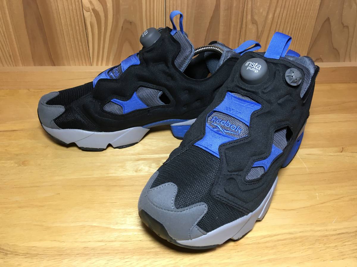 ★Reebok リーボック INSTAPUMP FURY ポンプ フューリー OG 黒×青 25.0cm 美品 Used 検 クラシック スニーカー_画像1