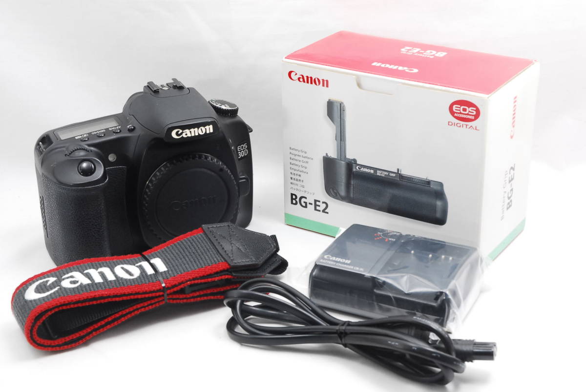 現品限り一斉値下げ！ バッテリーグリップ ＆ ボディ 30D EOS CANON