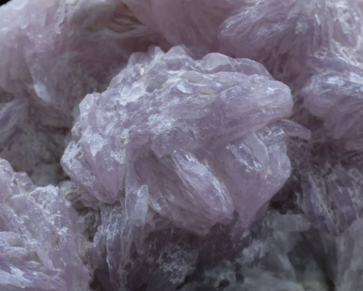 【鉱物 標本 リチア雲母 結晶 原石】アフガニスタン レピドライトの画像3