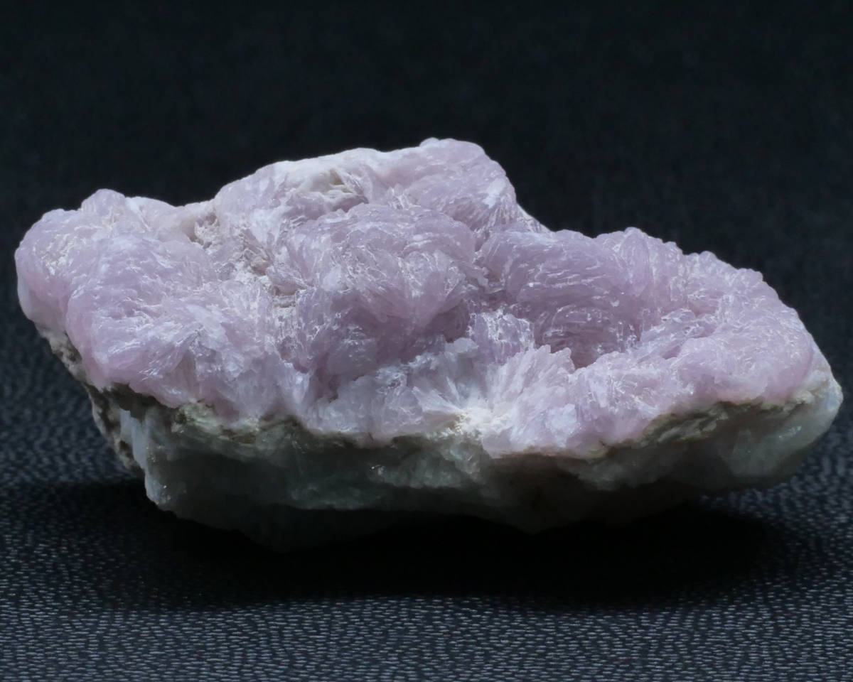 【鉱物 標本 リチア雲母 結晶 原石】アフガニスタン レピドライトの画像7