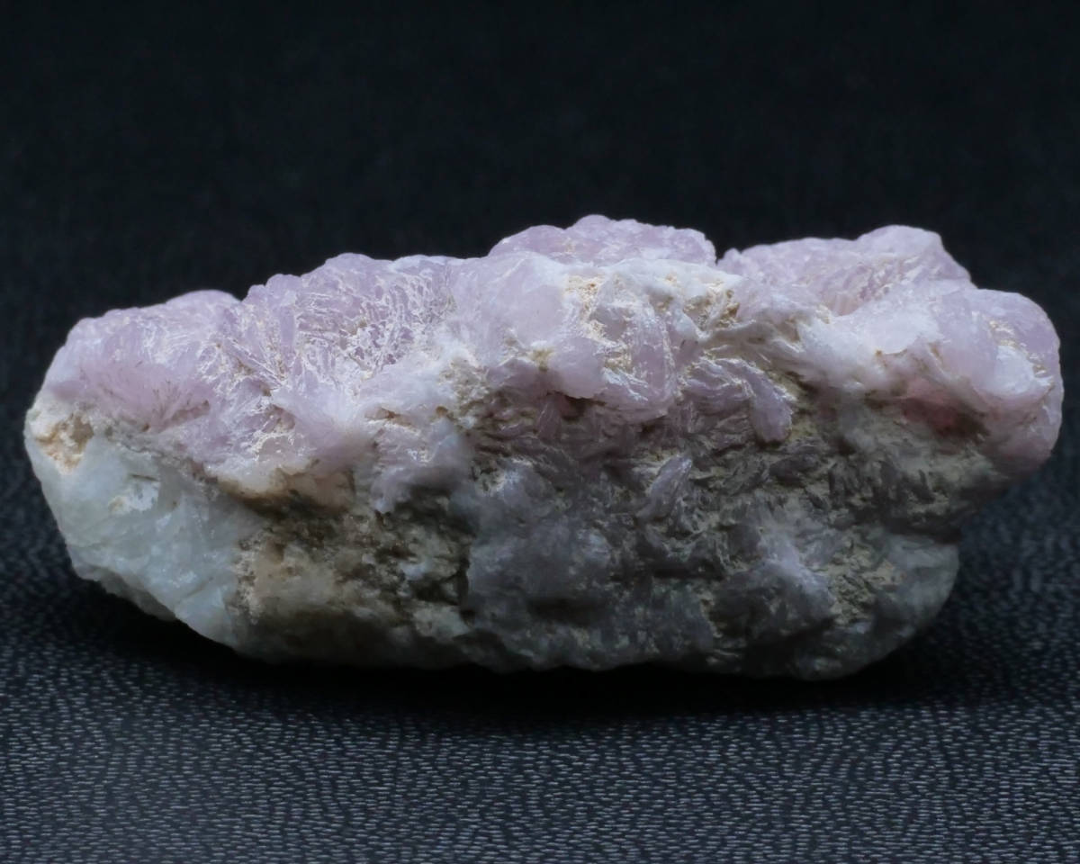 【鉱物 標本 リチア雲母 結晶 原石】アフガニスタン レピドライトの画像9