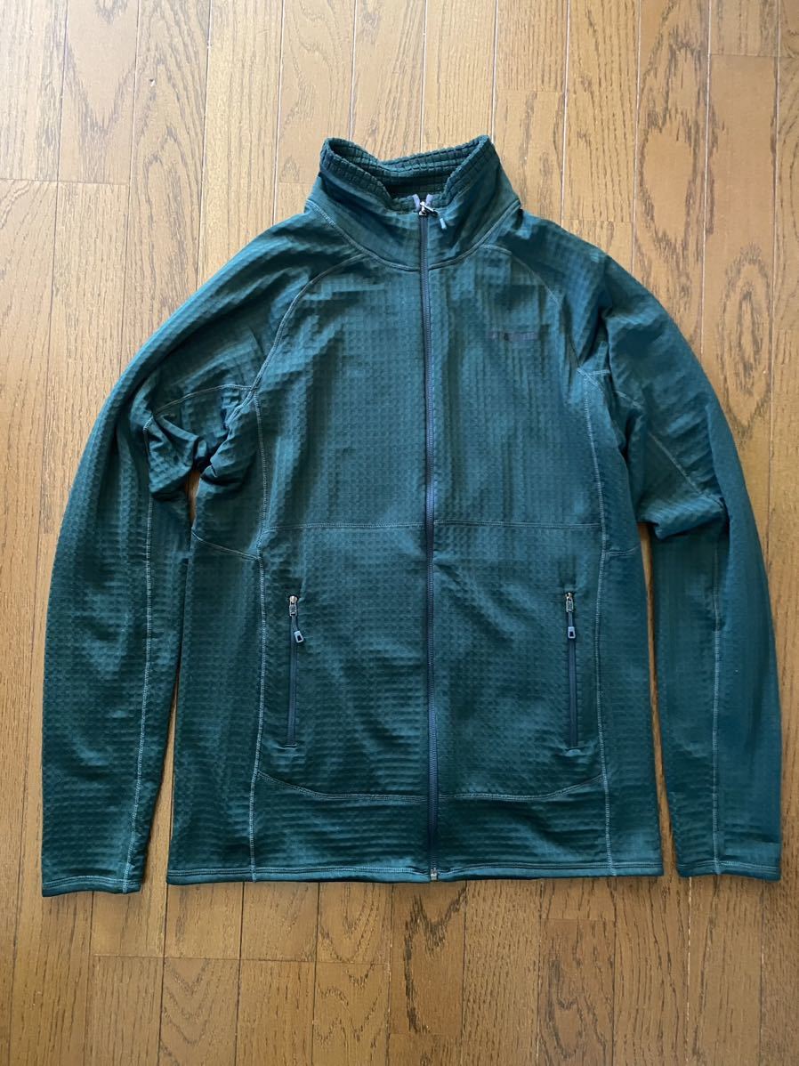 人気カラーの Patagonia パタゴニア R1 フルジップ ジャケット M M