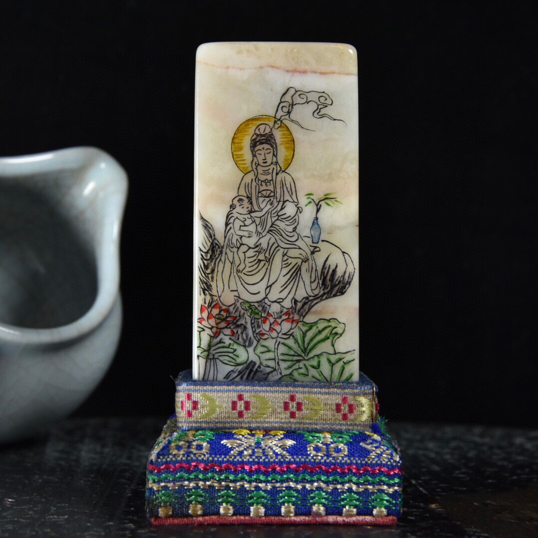 高価値 【古寶奇蔵】寿山石・芙蓉石・細密彫・送子觀音紋・印章・箱付