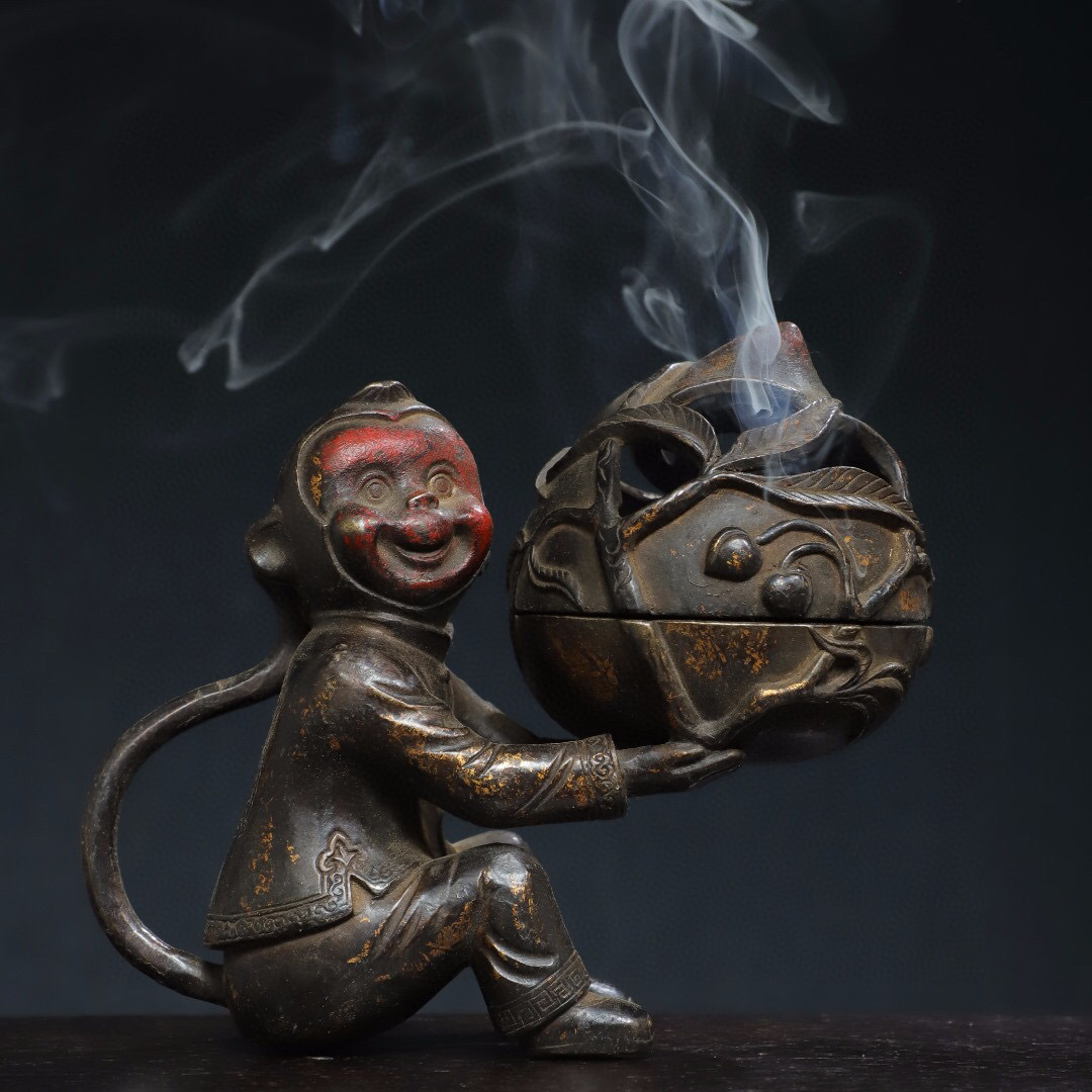 【古寶奇蔵】銅製・拓金・猴子獻寿・希少珍品・置物・賞物・中国時代美術