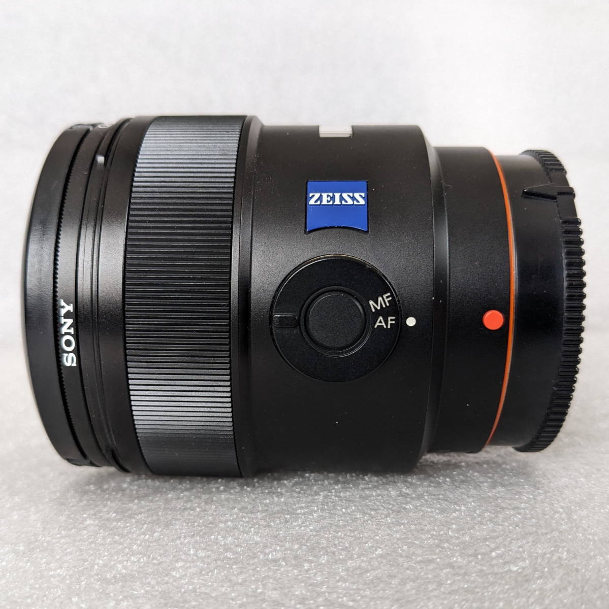 Distagon T 24mm F2 ZA SSM SAL24F20Z / MCプロテクター VF Distagon T 24mm F2 ZA SSM SAL24F20Z / MCプロテクター VF