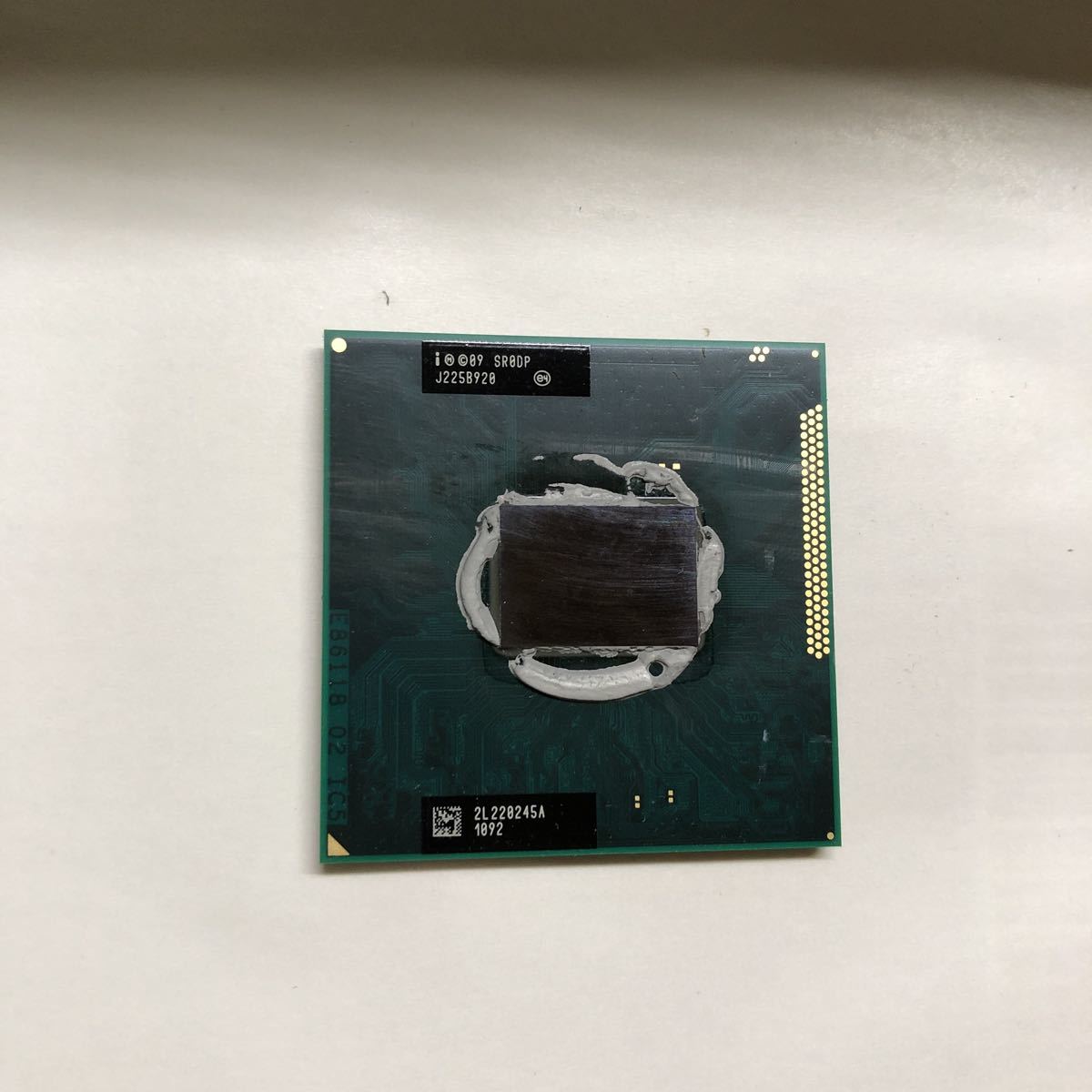 Intel Core i3 2370M 2.40GHz SR0DP /186_画像1