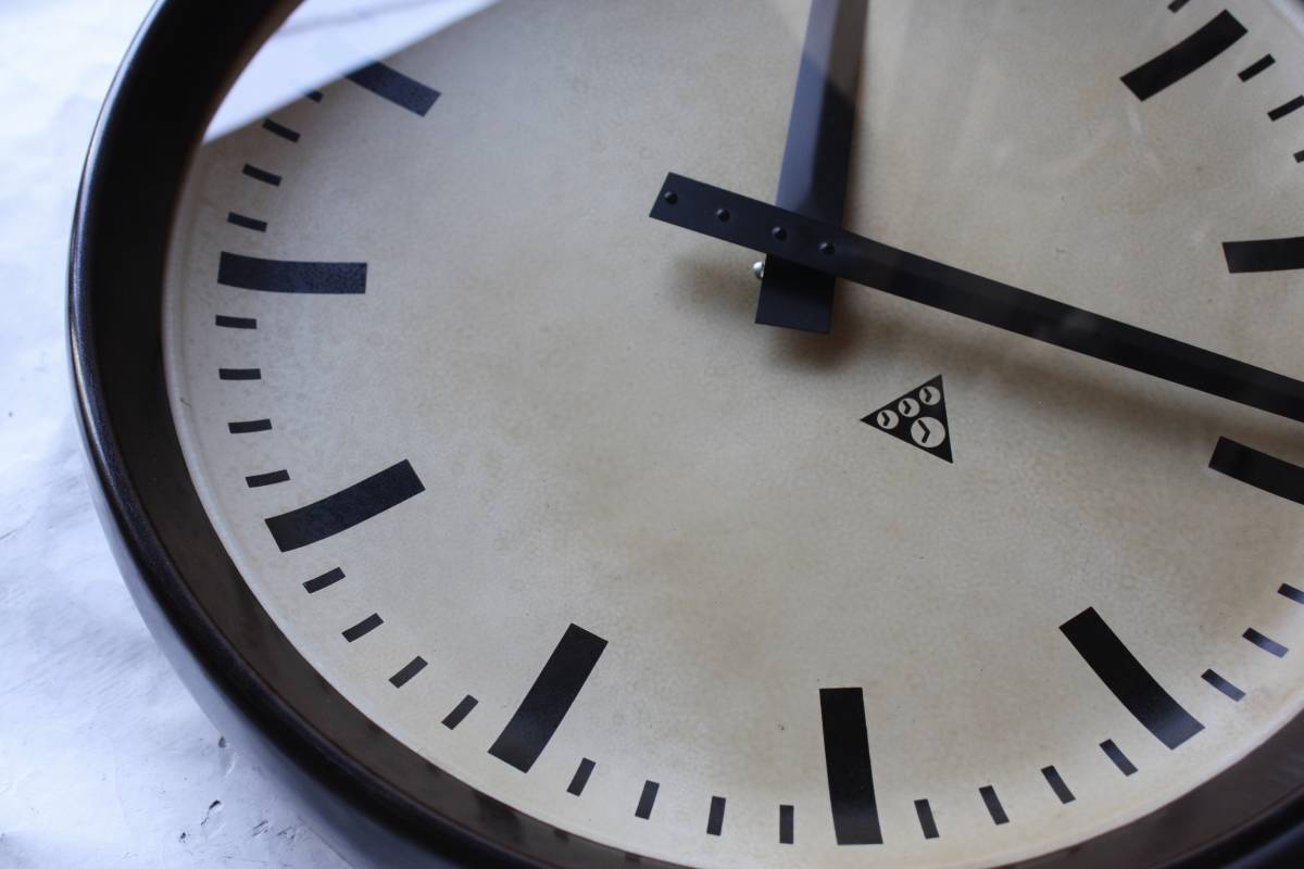 超希少!PRAGOTRON metal dial パラゴトロン 壁時計 超希少!PRAGOTRON metal dial パラゴトロン 壁時計