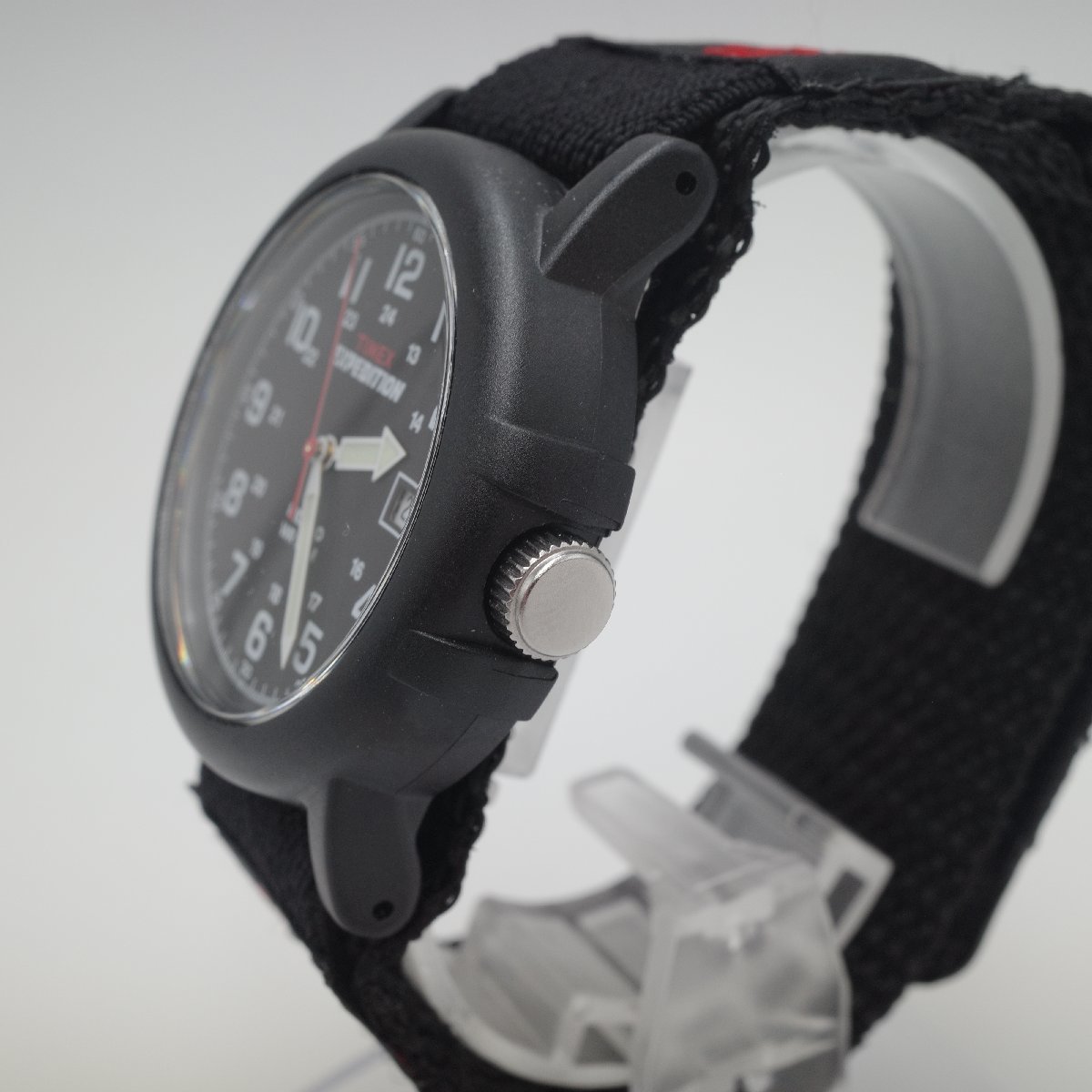 0267〇/TIMEX 腕時計 エクスペディション T40011 ナイロンベルト インディグロナイトライト 搭載 10気圧防水 メンズ ブラック_画像3