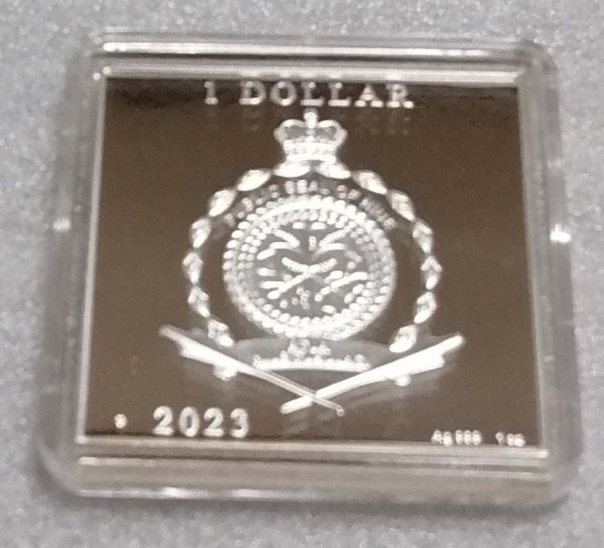 ニウエ 2023 「白貂を抱く貴婦人」 銀貨 世界絵画至宝シリーズ