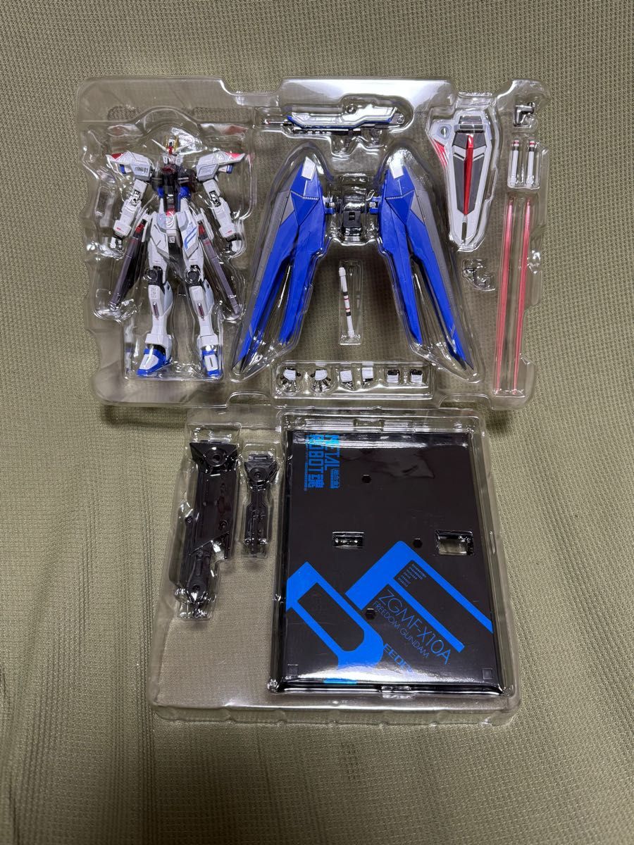 メタルロボット魂 フリーダムガンダム 美品|PayPayフリマ