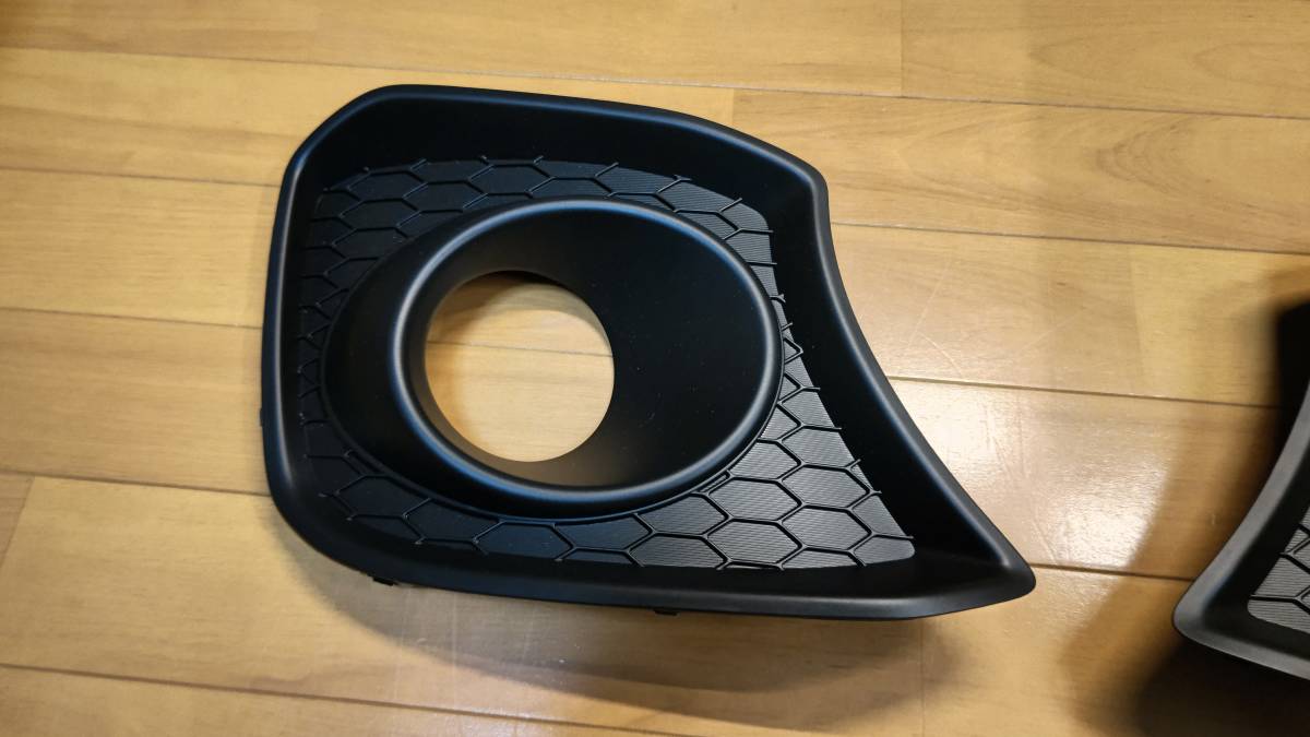 送料無料! 超美品 スイフトスポーツ ZC33S 純正フォグランプカバー 71751-68R0 71761-68R0 スイスポ - 椅子 送料無料! 超美品 スイフトスポーツ ZC33S 純正フォグランプカバー 71751-68R0 71761-68R0 スイスポ - 椅子