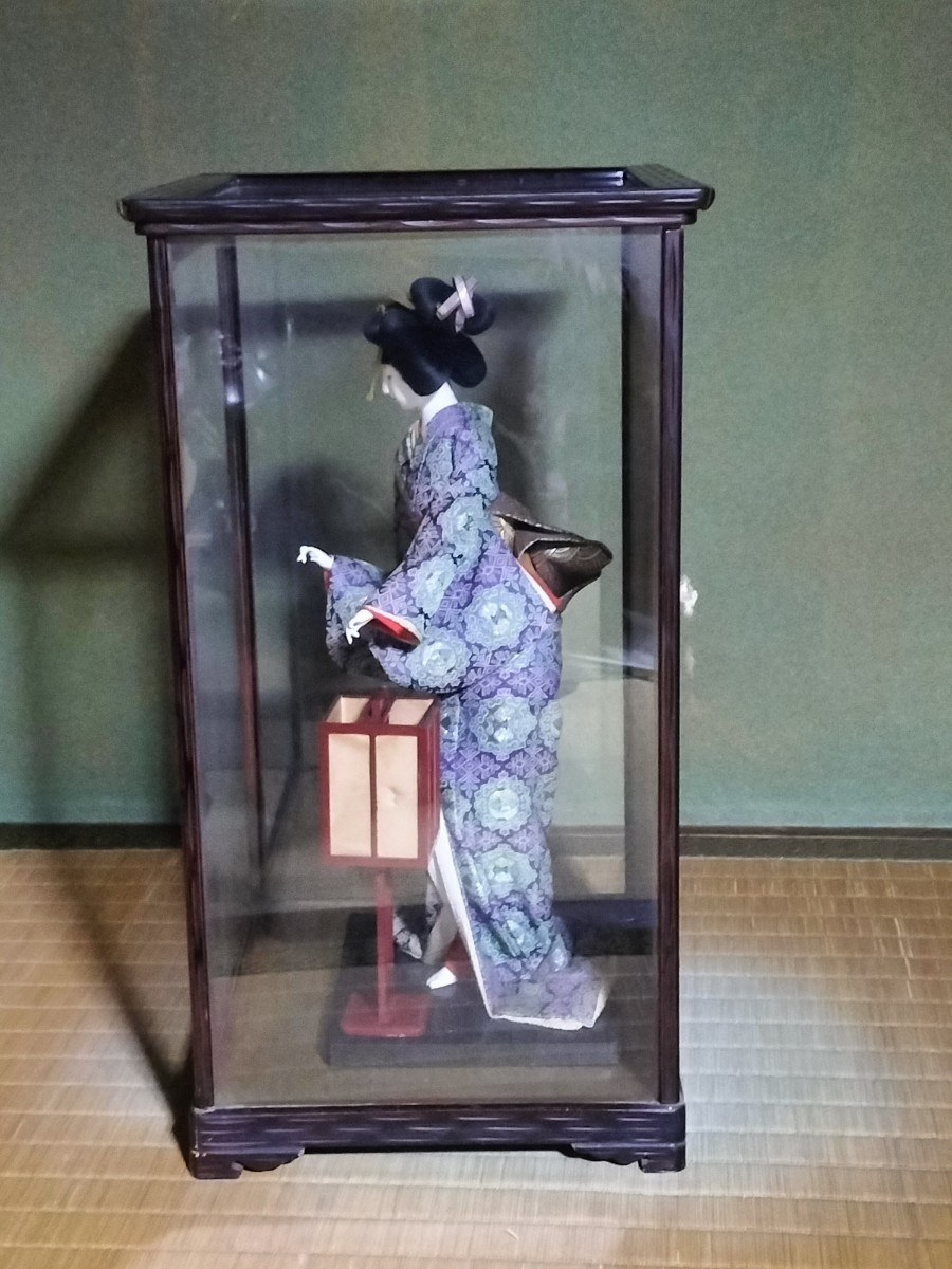 日本人形 舞踊人形 ガラスケース 行灯 昭和レトロの画像2