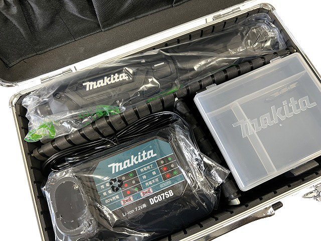 ■マキタ 7.2V 充電式ペンインパクトドライバー TD022DSHXB-B1 黒 ブラック ★電池1個仕様 新品 アルミケース入りセット_画像2