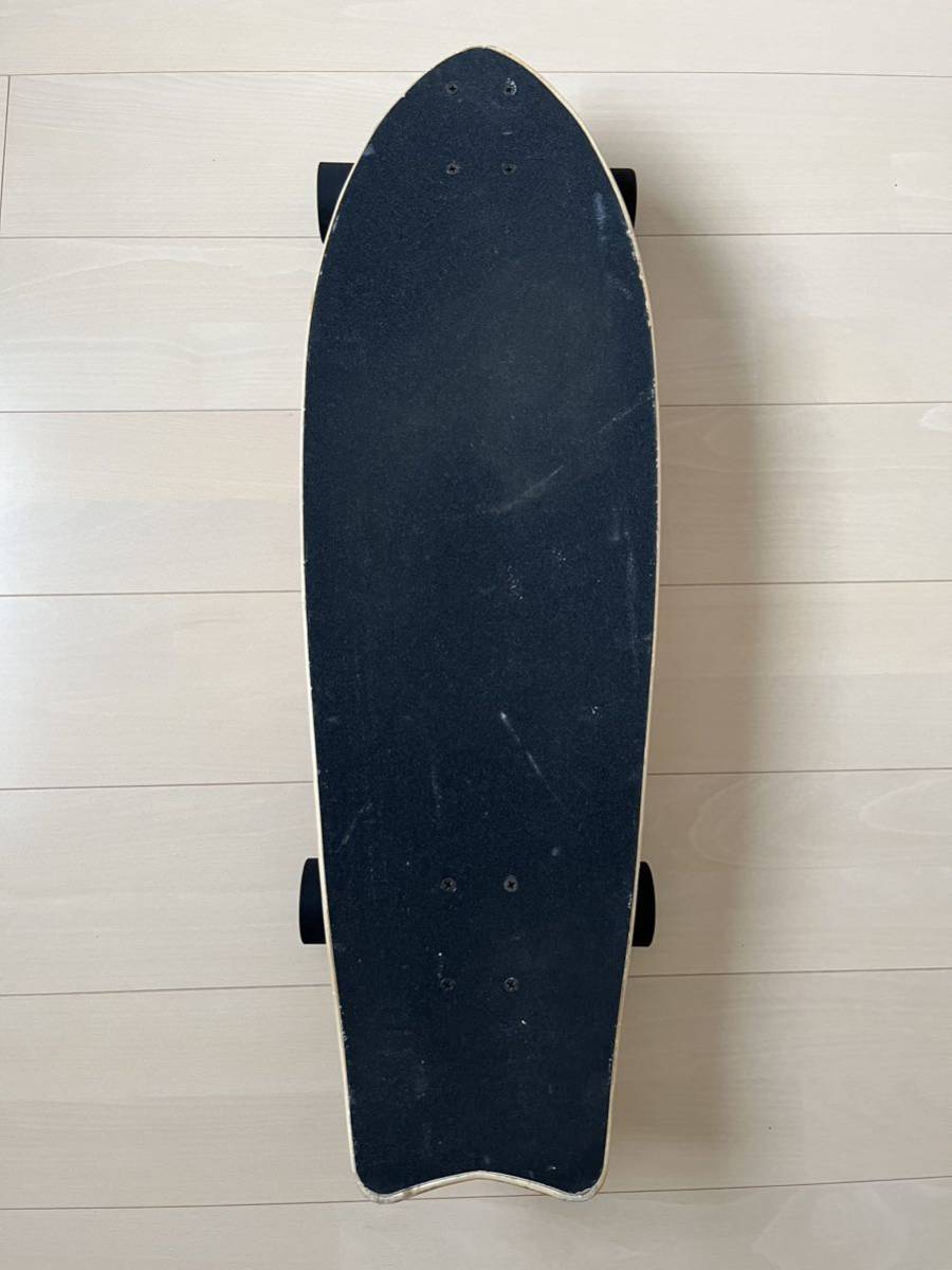 【開店記念セール！】 サーフスケートボード　送料無料　カービングＴ搭載 完成品、コンプリートセット