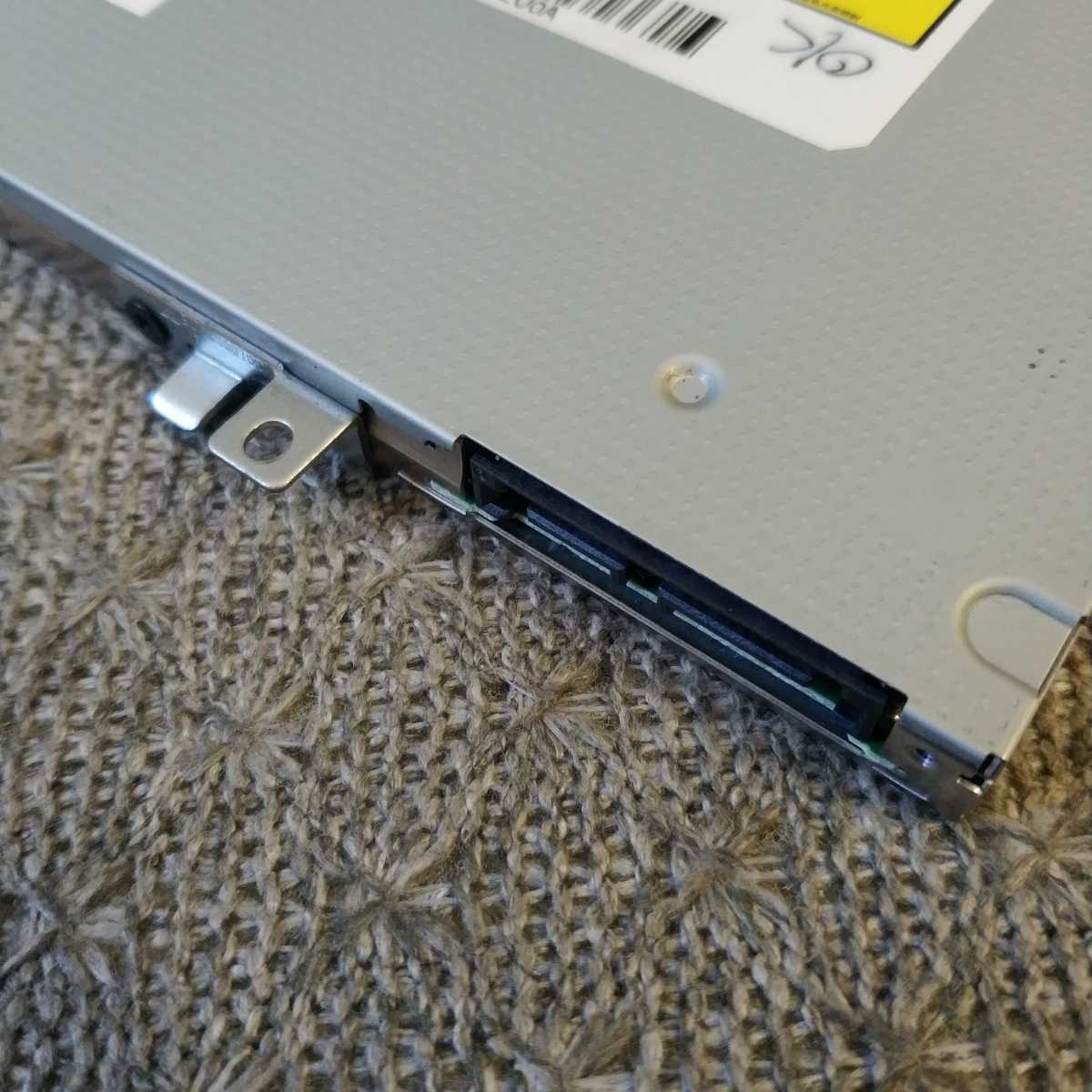 即日発 速達可 ★ HP ProBook 470 G2 (ベゼル＋取付金) 用 DVDマルチ ドライブ ★ 768475-001 SU-208 9.5㎜ 薄型 SATA ★ 動作確認済 D679_画像7