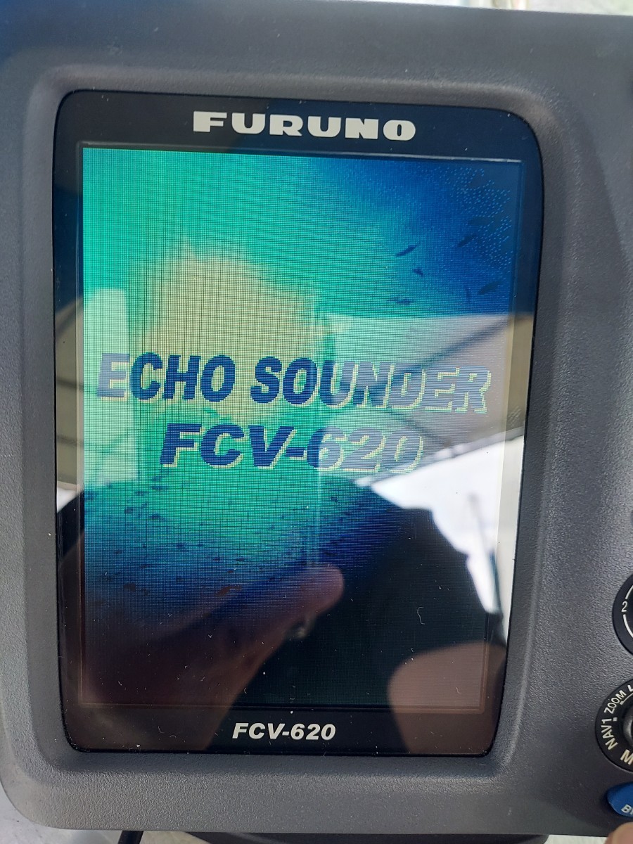 Yahoo!オークション - フルノ 魚群探知機 FCV-620 FCV-585 2台セット Yahoo!オークション - フルノ 魚群探知機 FCV-620 FCV-585 2台セット