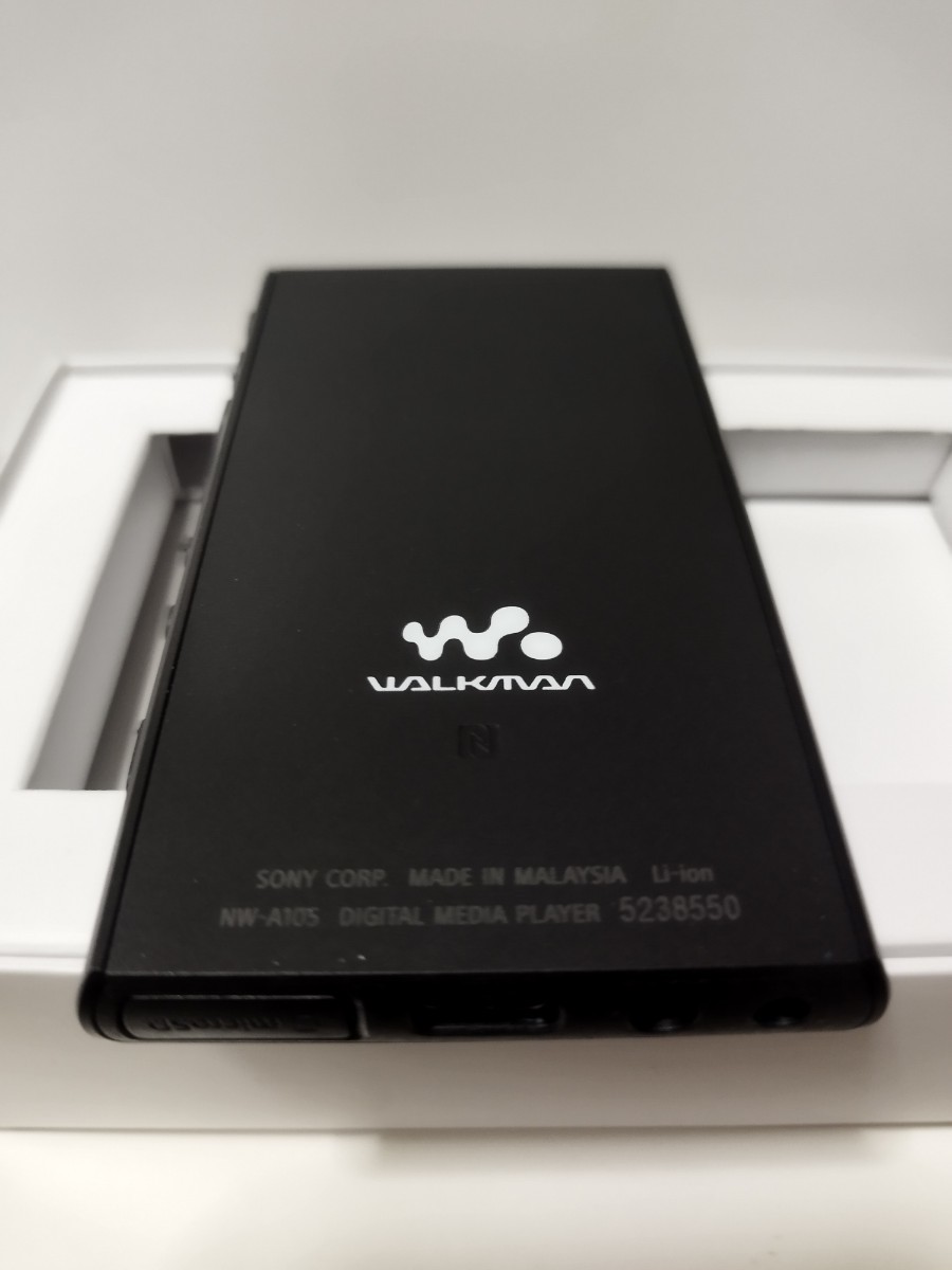 SONY ウォークマン　WALKMAN　NW-A105 16GB Aシリーズ　Android搭載モデル　シリコンケース付　動作確認済み　_画像3