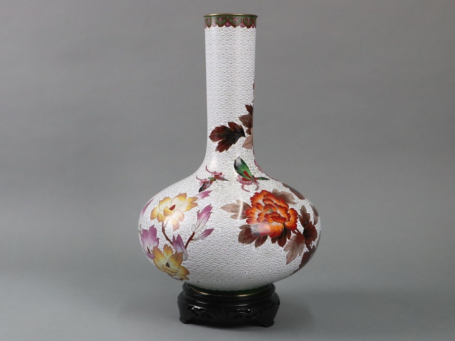 人気ブランドを 花瓶 花蝶紋 七宝焼 唐物 中国古玩 唐木台付 古美術品