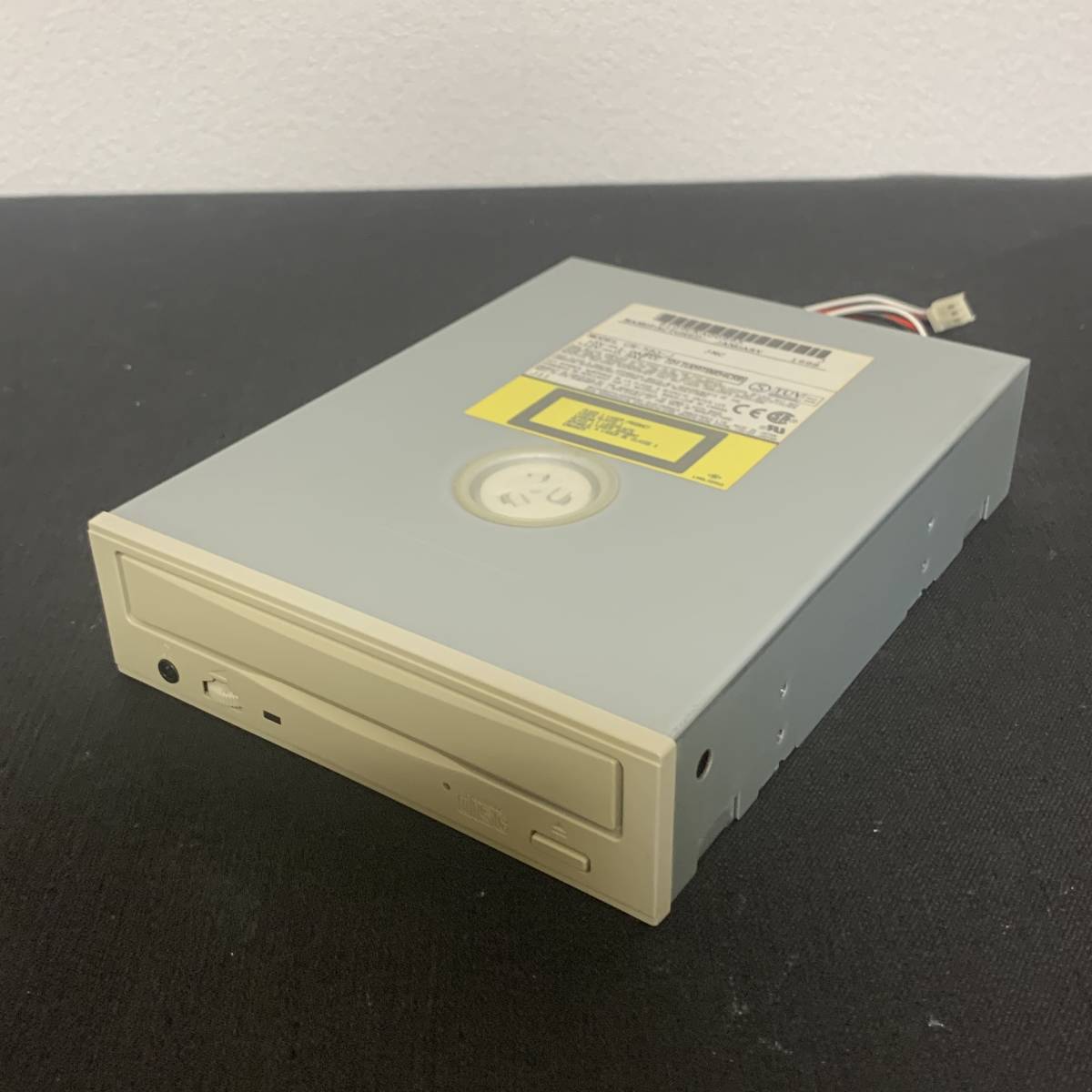 K153　CD-ROM　IDE接続　MATSUSHITA　CR-583-J　簡易開閉確認済_画像1