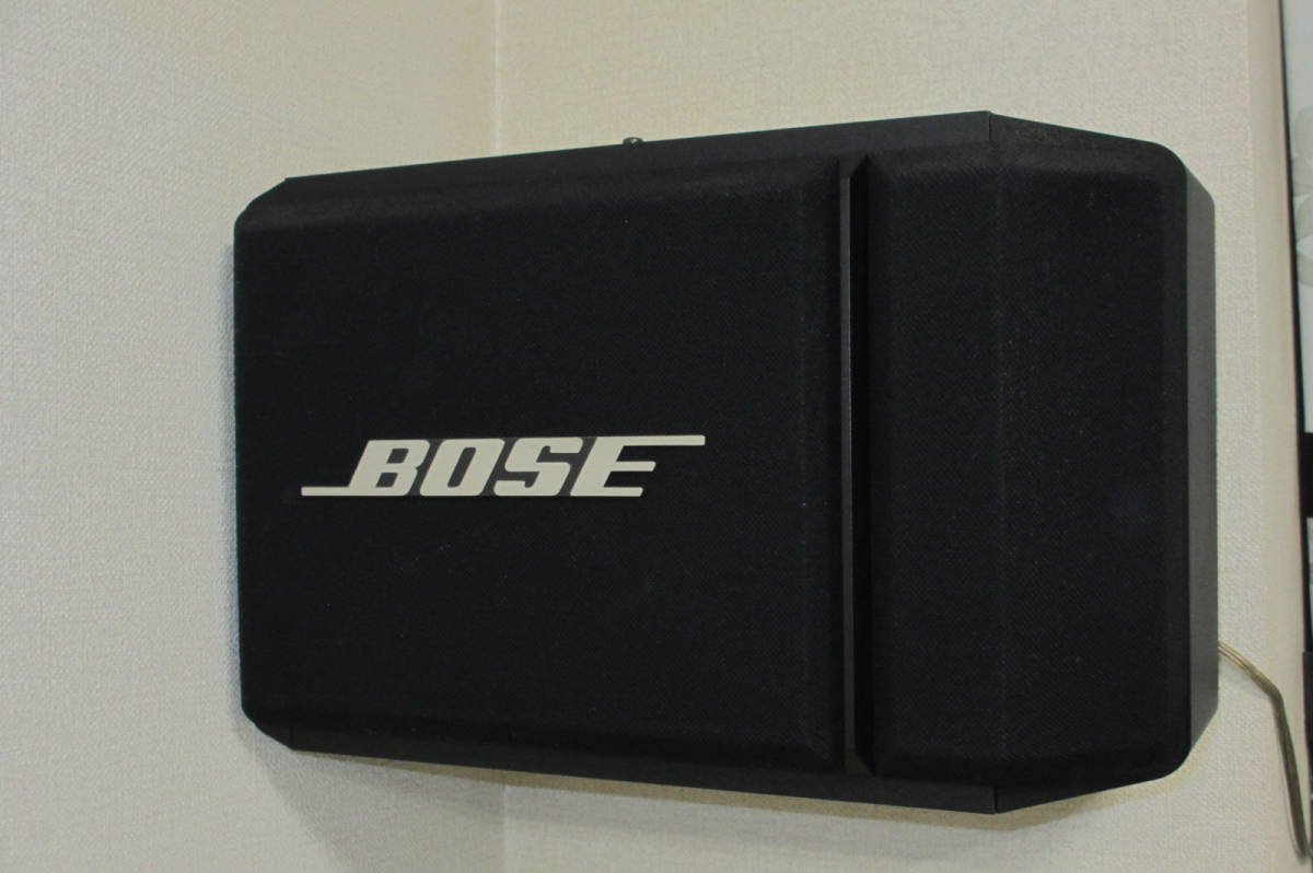 即納&大特価】 ☆希少な白 BOSE 101IT ペア 中古☆ スピーカー