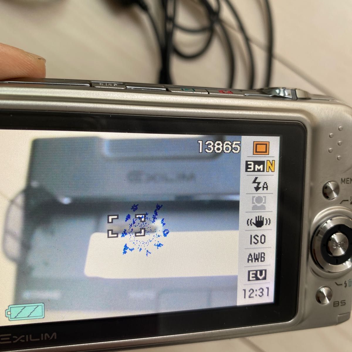 カシオ CASIO EXILIM EX-Z1200 コンパクトカメラ バッテリーあり カシオ CASIO EXILIM EX-Z1200 コンパクトカメラ バッテリーあり