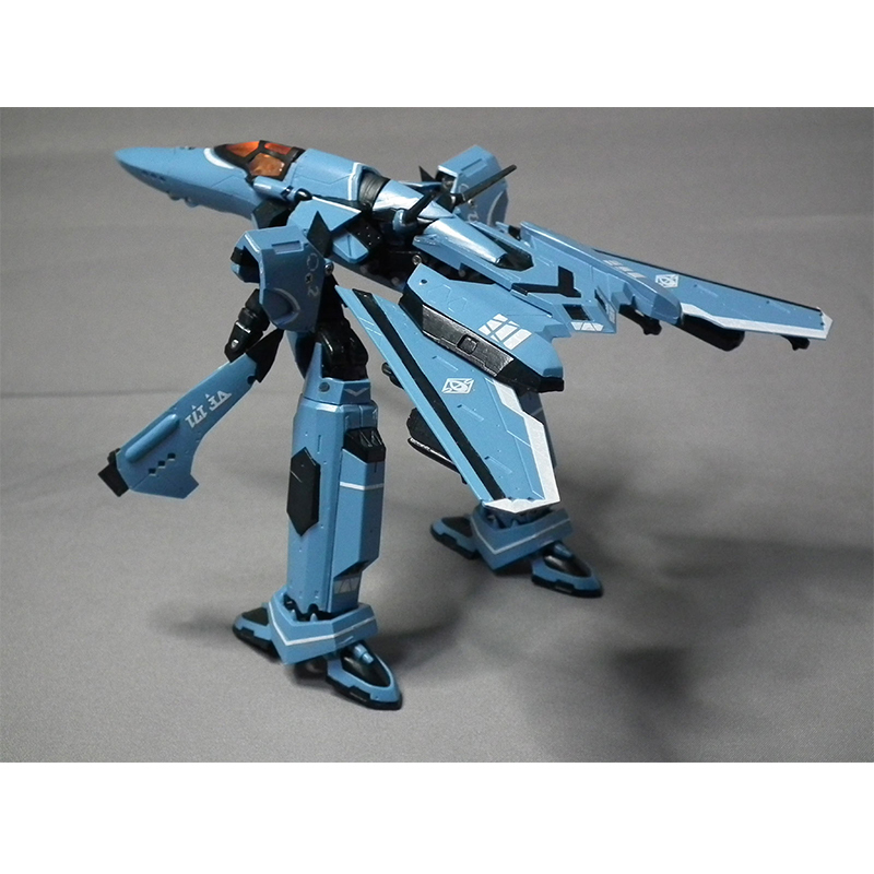 トレフェス 1/100 Experten マクロスF 完全変形 RVF-171 ナイトメアプラス EWAC type カラーレジン ガレージキット_画像2