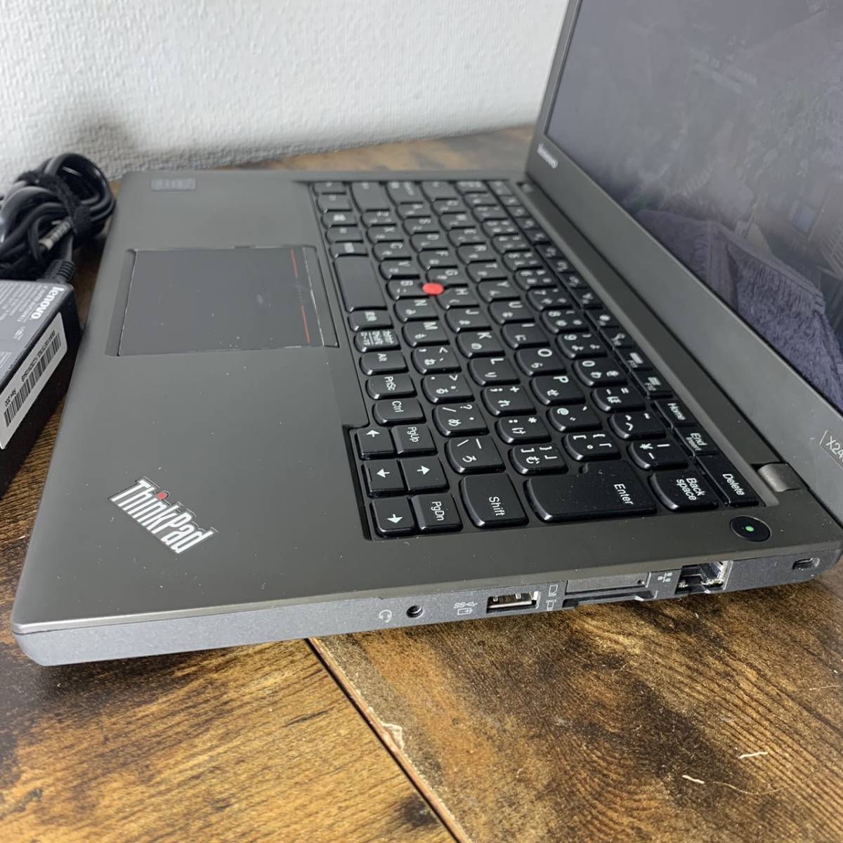 実用的なパソコン。速度も問題なし。お買い得品 Thinkpad X240