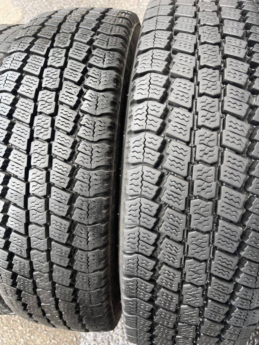 スタッドレス　195/70R15.5 109/107 L TOYO M934 2019年製　　低床 いすゞ エルフ DFR 15.5×5.25 115ー8 再塗装　６本値段_画像8