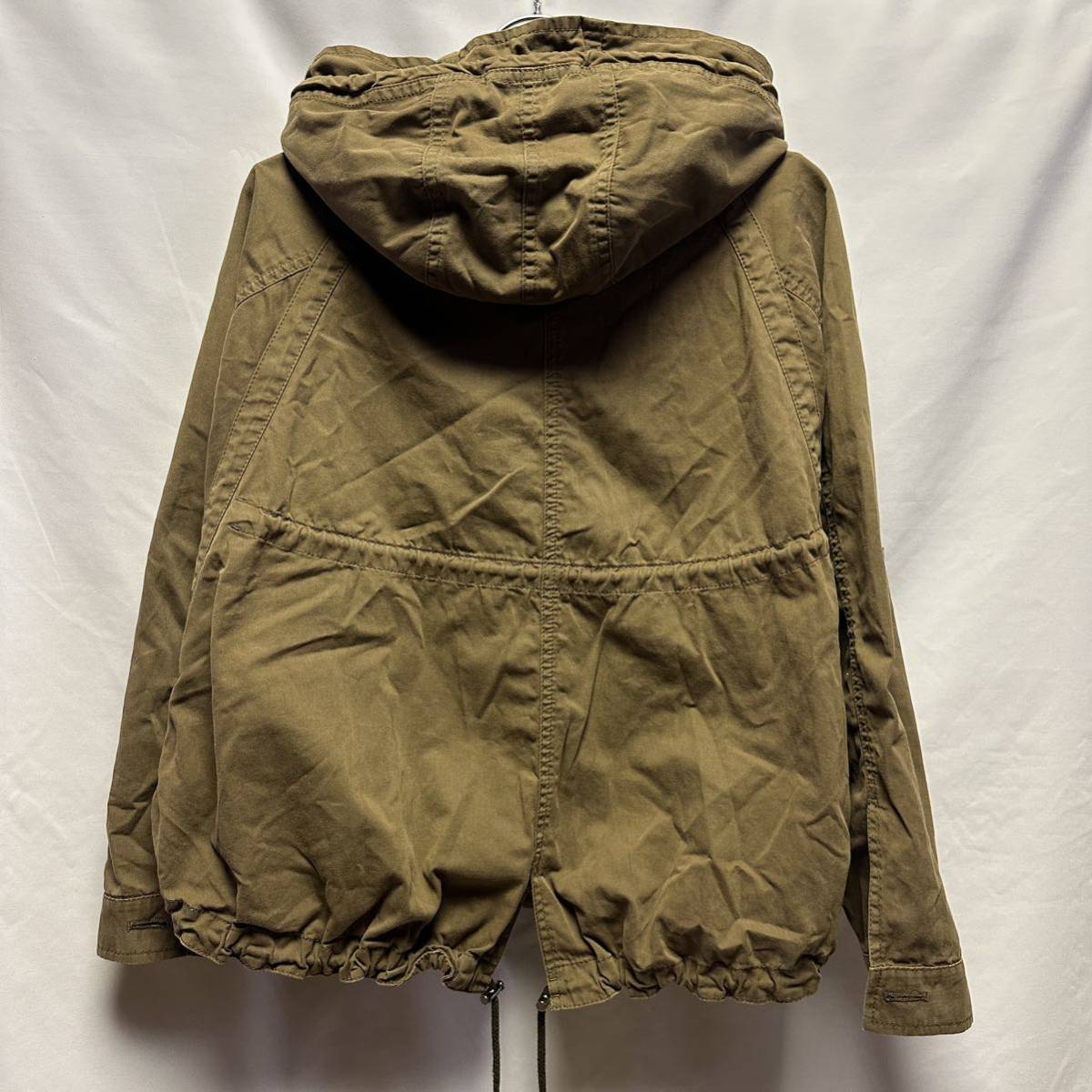 希少 MONCLER モンクレール ミリタリージャケット CHAR 希少 MONCLER モンクレール ミリタリージャケット CHAR