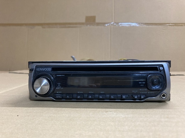 オーディオ ラジオ CD デッキ プレーヤー ライフ JB5 ホンダ から KENWOOD RDT-131 1DIN_画像1