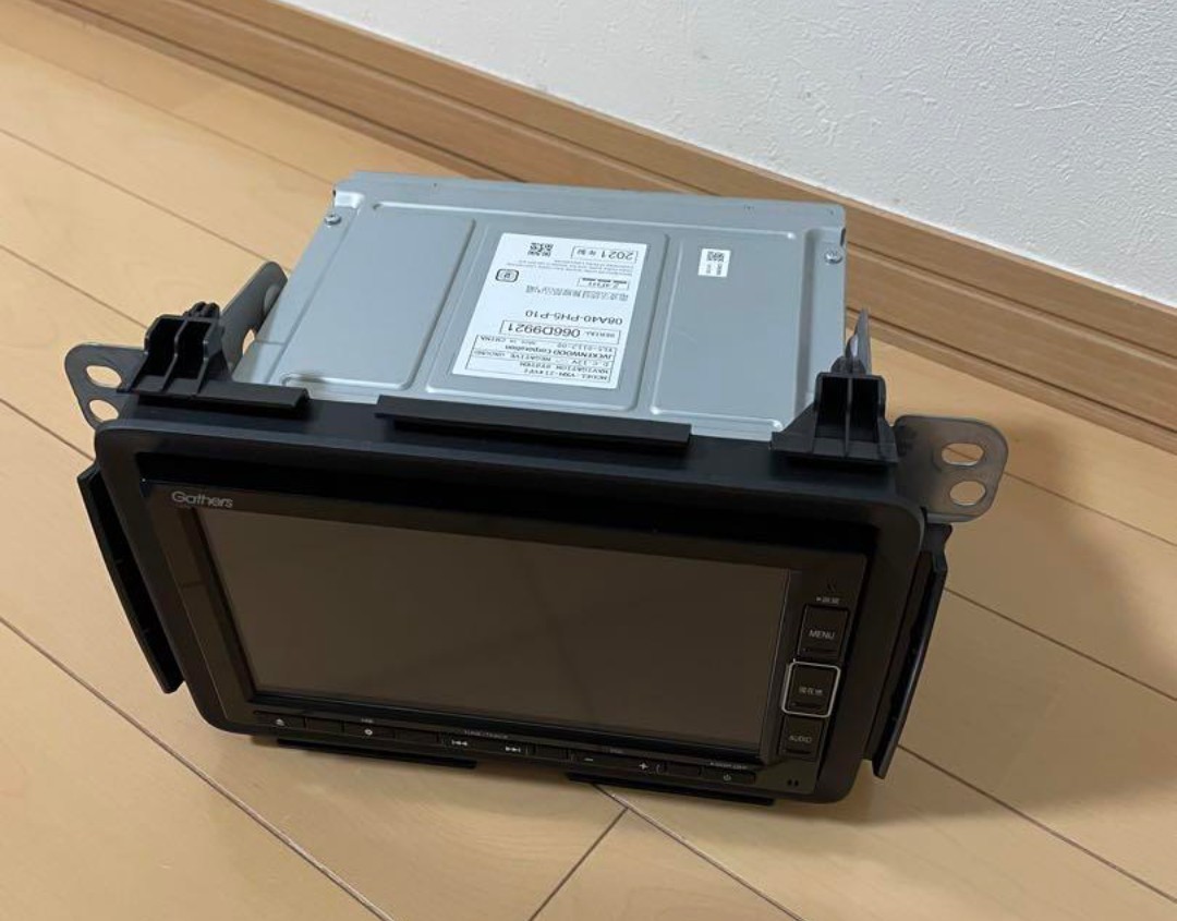 美品 ホンダ HONDA 純正 Gathers インターナビ VXM-214VFi ギャザズ ケンウッド KENWOOD　カーナビ 本体  セキュリティコード有 フルセグ