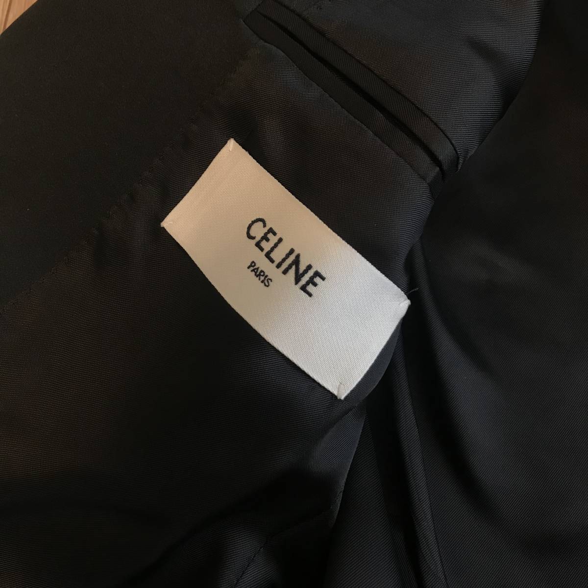 新品未使用 CELINE セリーヌ スモーキングジャケット 44 元 Dior 新品未使用 CELINE セリーヌ スモーキングジャケット 44 元 Dior