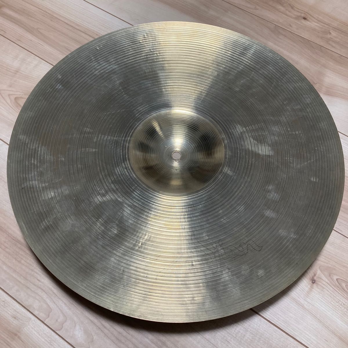 A Zildjian Thin Crash 18