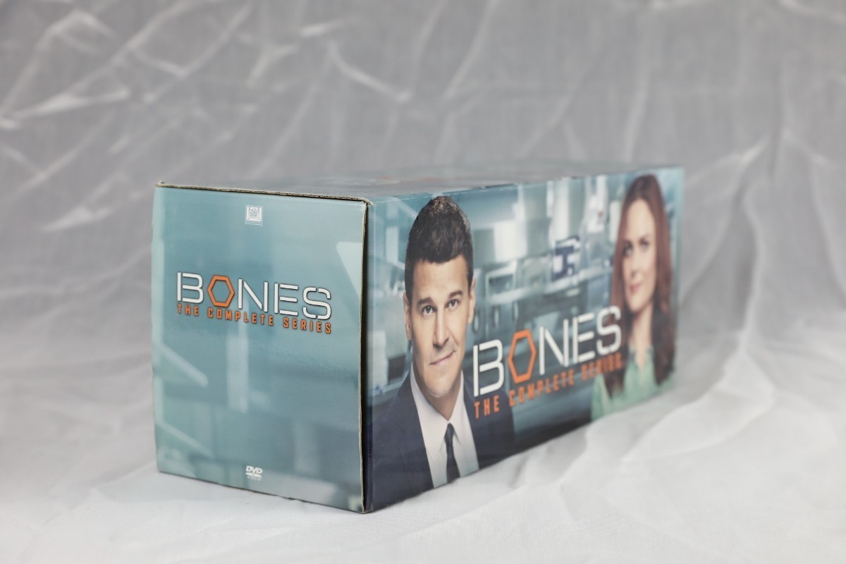 美品！送料無料！BONES-骨は語る- コンプリートDVD-BOX(115枚組) 246話収録 _画像2