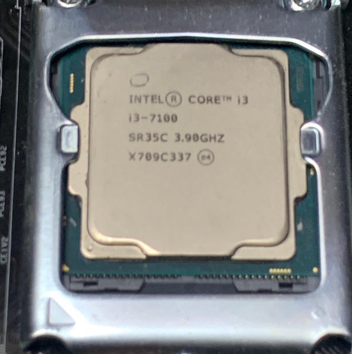 【中古】ASRock H110M-ITX i3-7100 パネル有 / LGA1151 Mini-ITX DDR4メモリ対応・M.2スロット無し_画像2