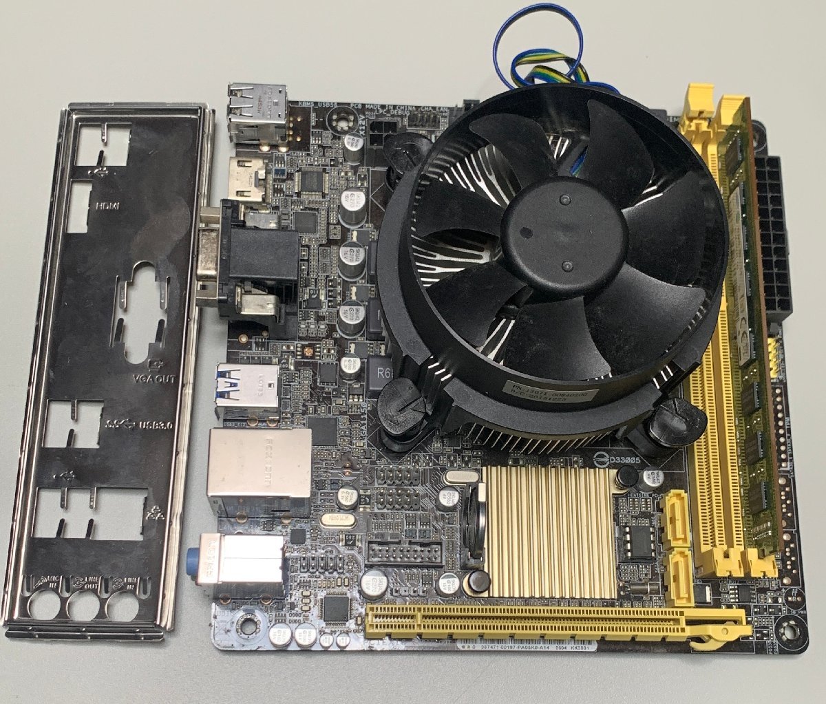 【中古】ASUS H81I-PLUS DP/P30AD/DP_MB i7-4790 8GBメモリ1枚 パネル・CPUクーラー有 / Mini-ITX LGA1150_画像1