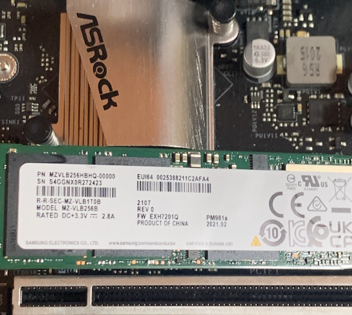 【中古】ASRock B460M-ITX Celeron G5900 4GBメモリx2 256GB M.2 NVMe SSD パネル・CPUクーラー付属 / LGA1200 Mini-ITXの画像8