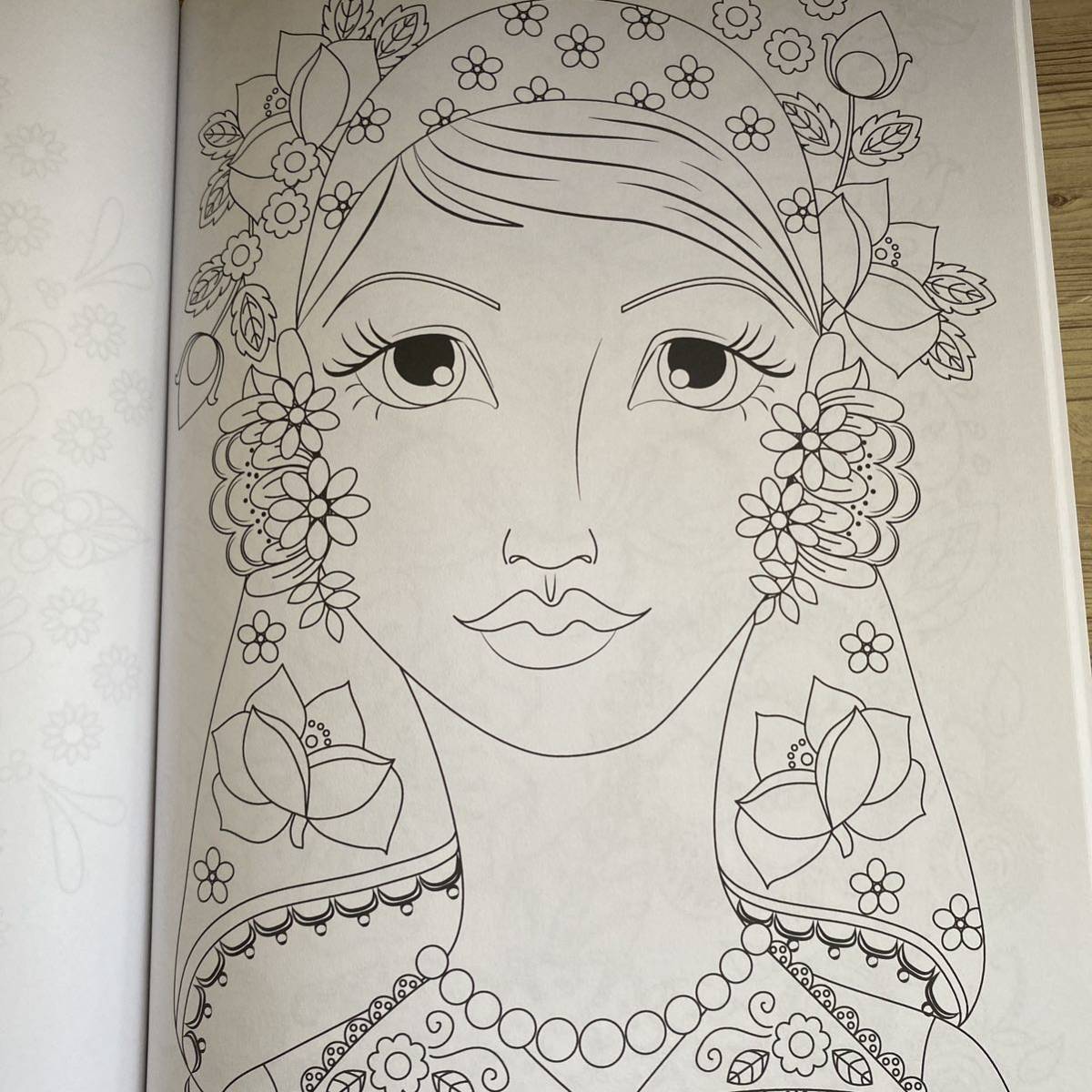 海外ぬりえ　カラーリングブック大人のぬりえ Folk Flowers Adult Coloring Book: Beautiful Folk Art Coloring Book_画像8