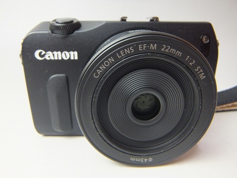 FK-15　CANON　EOS M EF-M 18-55㎜　フィルター付き　EF-M 55-200㎜　SDカード付（8GB)　チャージャー欠品　美品　簡易動作確認OK 20231026_画像2