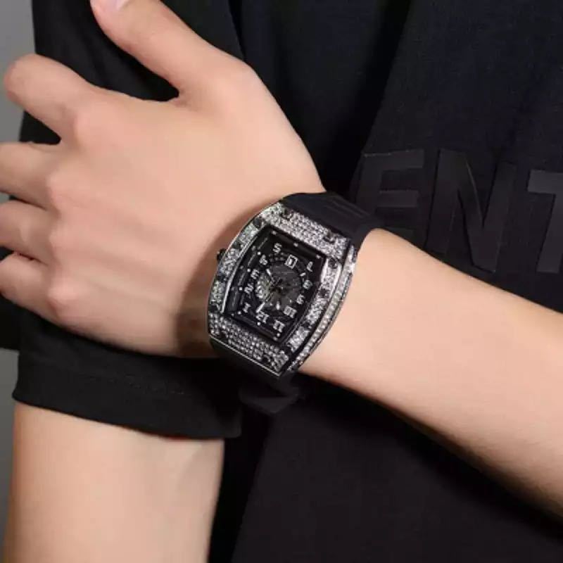 【日本未発売 アメリカ価格30,000円】MISSFOX オマージュウォッチ 18kシルバーラグジュアリー仕様 ブランド腕時計 メンズウォッチ