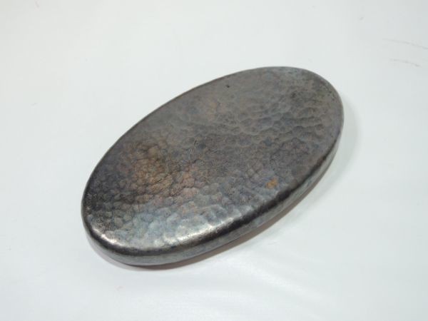 純銀製 山崎商店 鎚目 楕円形楊枝入 幅9cm x 5cm 総重量52.13g 純銀