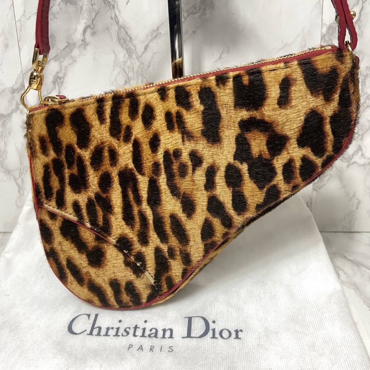 ☆極美品☆ Christian Dior ハラコ　レザー　切り替え　レオパード柄　裏地トロッター柄　サドルバック　ショルダーバッグ_画像2